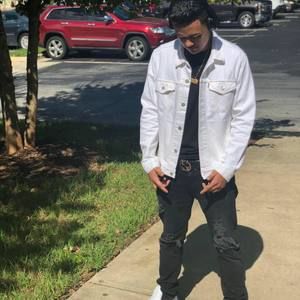 Meet your Posher, Diego